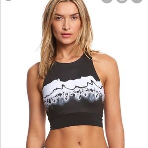 ALO Yoga Verse Bra Crop top